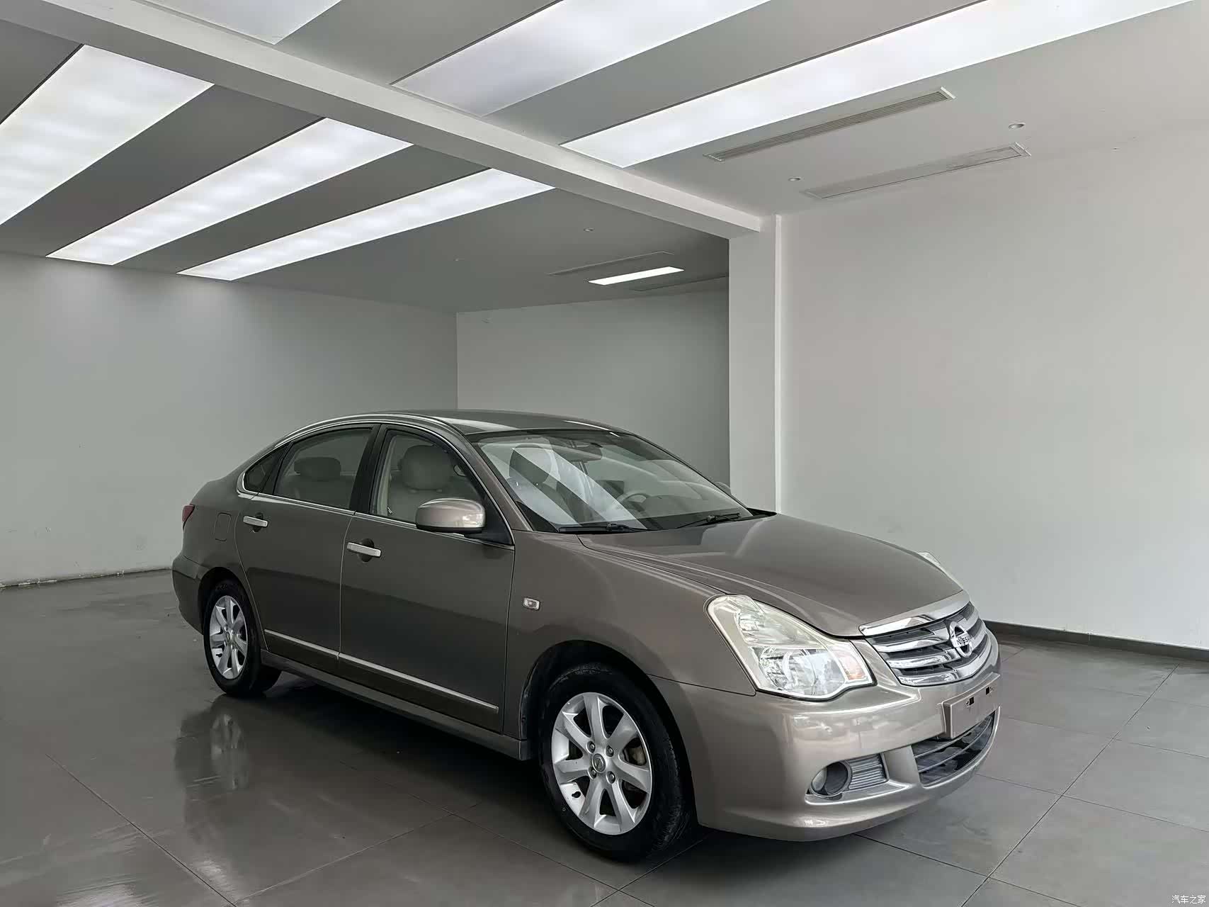 Nissan Sylphy, 2012 3