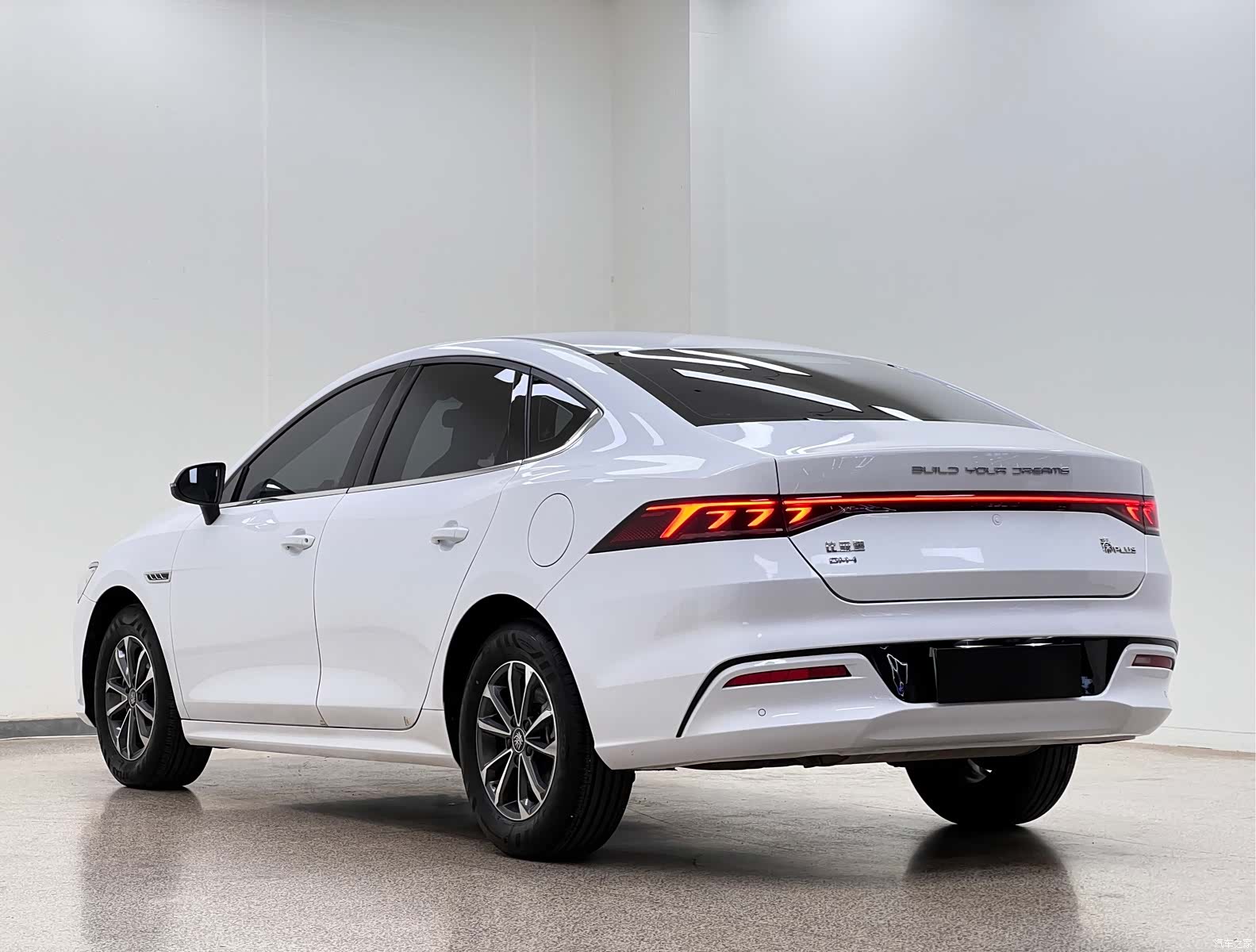BYD Qin, 2024 все фото