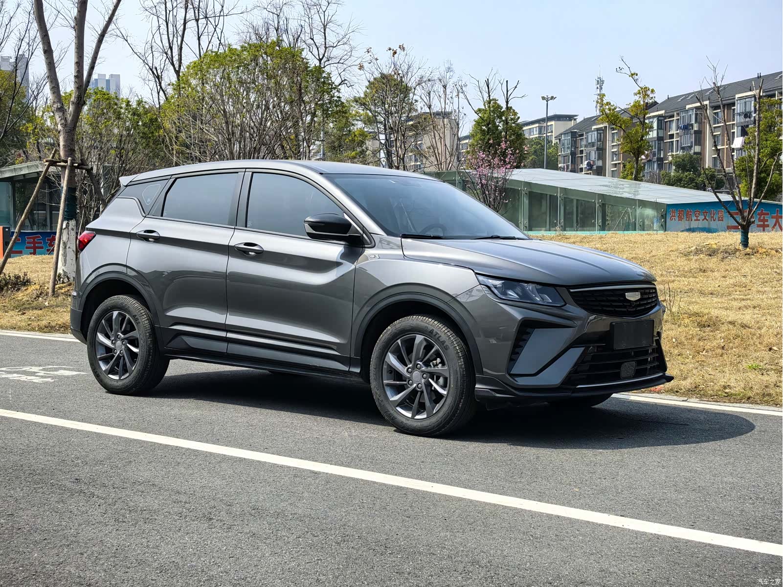 Geely Coolray, 2024 3