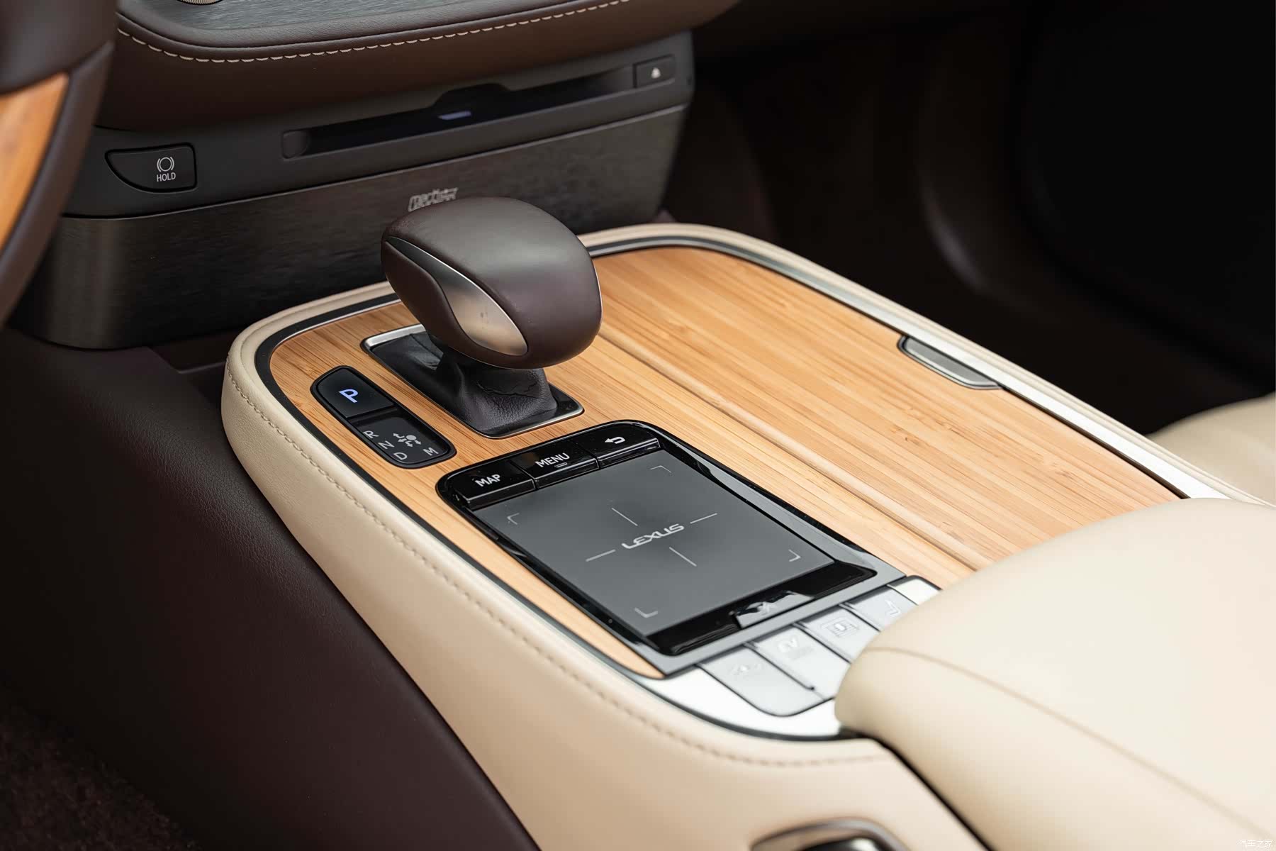 Lexus LS, 2018 15