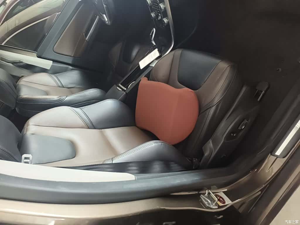 Volvo XC60, 2015 25
