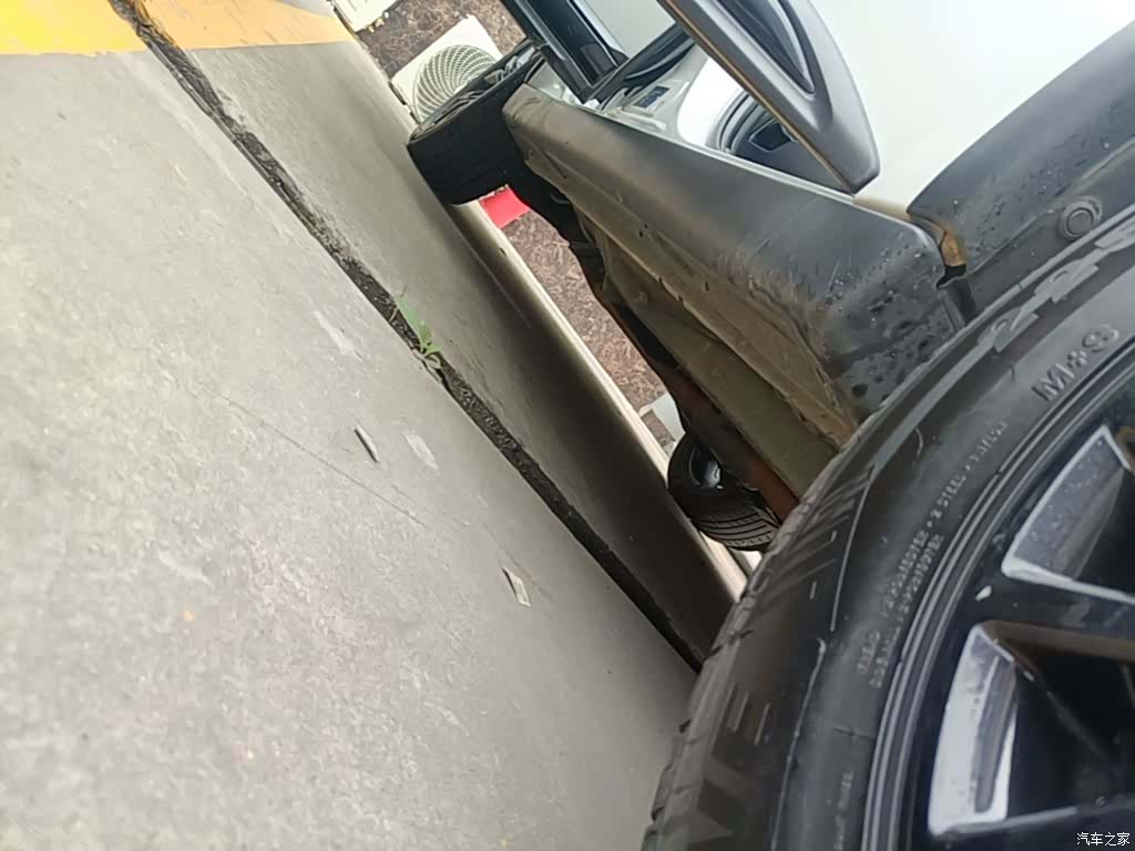 Mitsubishi Outlander, 2018 21