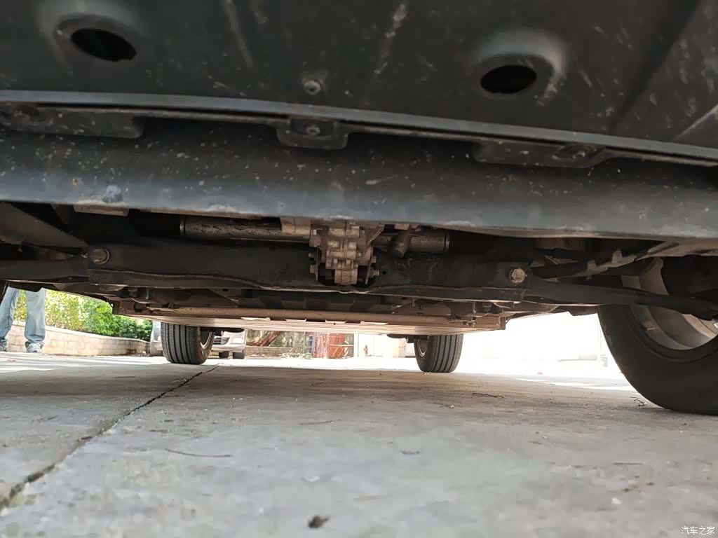 Geely EX3, 2022 25