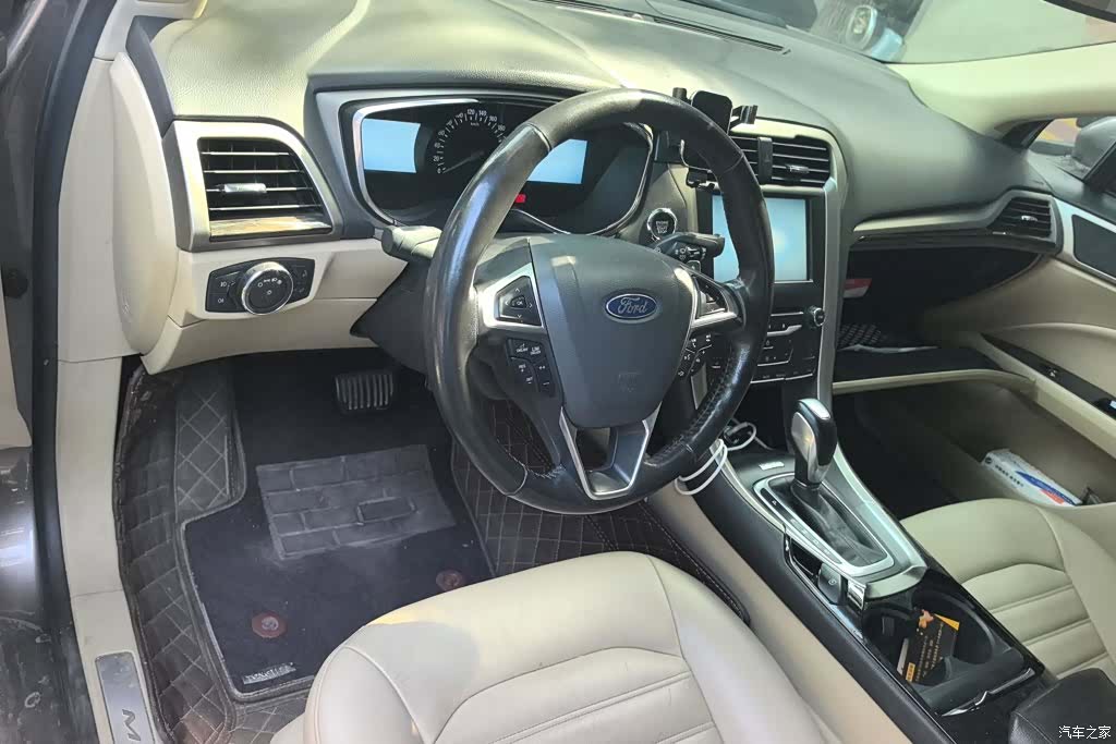 Ford Mondeo, 2014 12