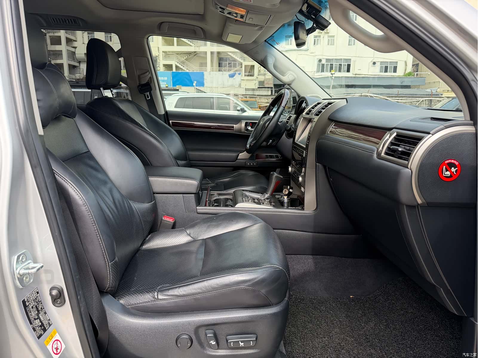 Lexus GX, 2014 8