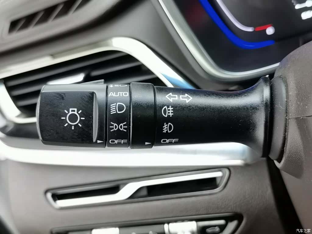 Geely Jiaji, 2019 21
