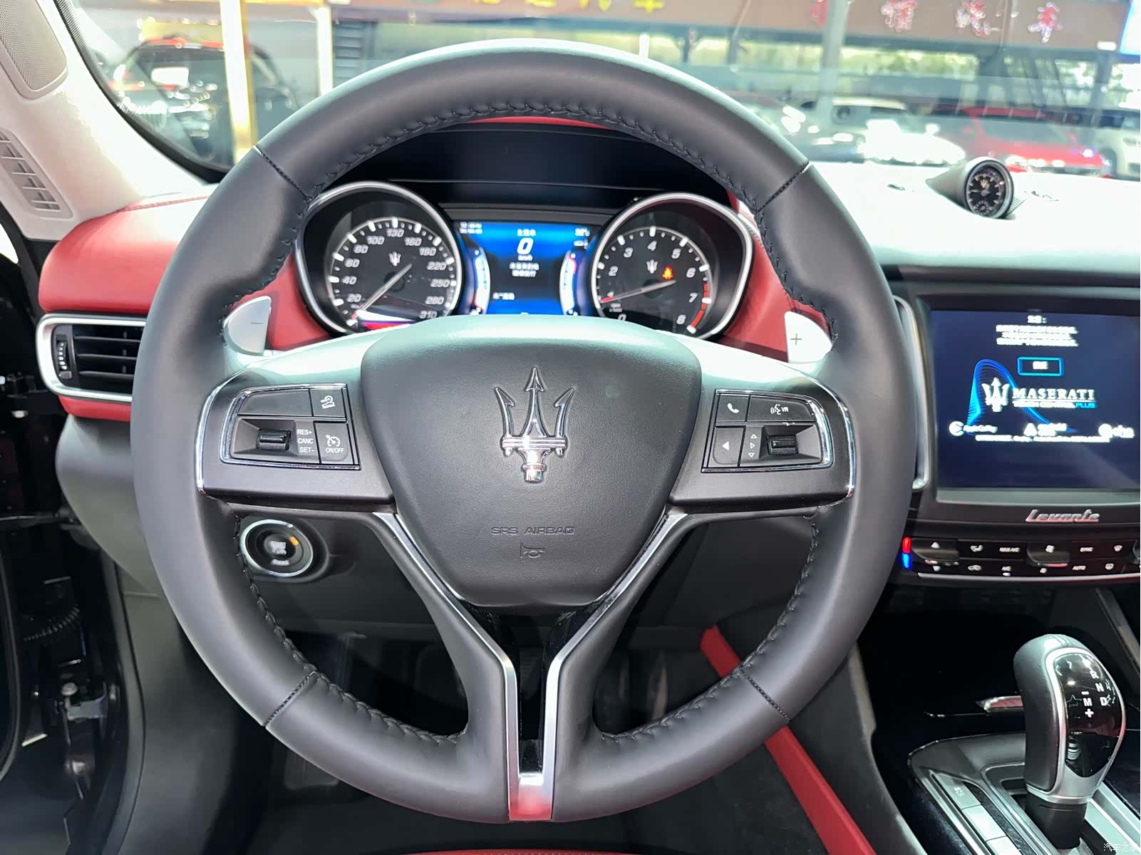 Maserati Levante, 2016 13