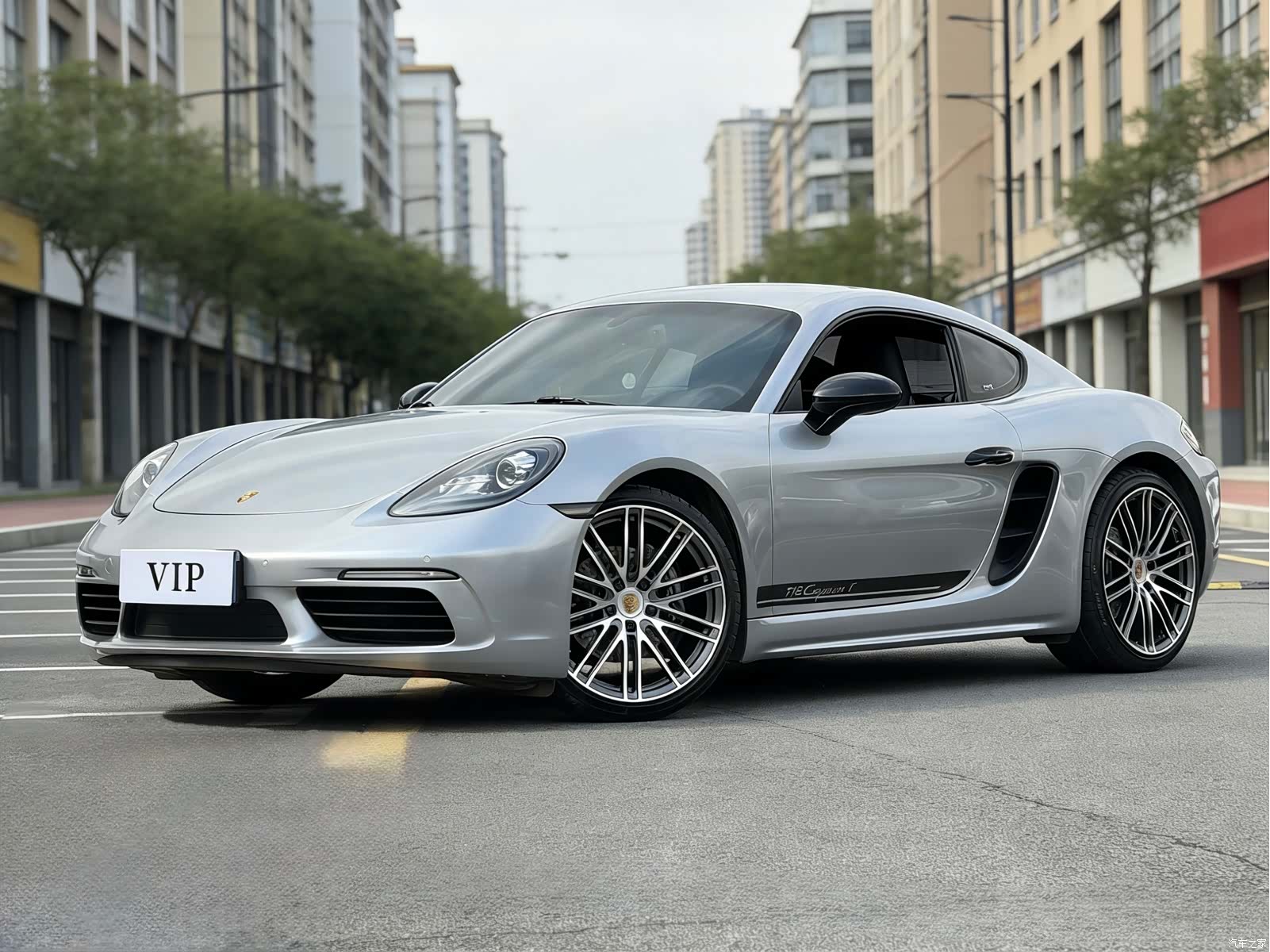 Porsche Cayman, 2017 1