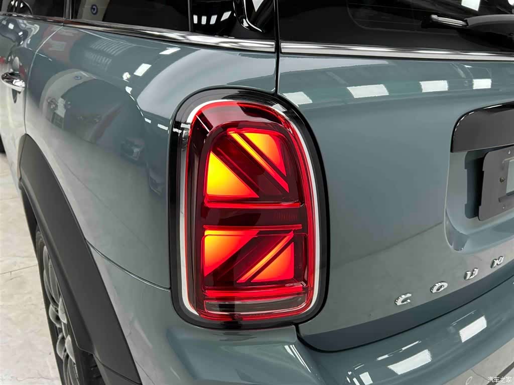Mini Countryman, 2023 18