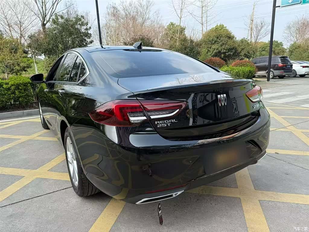 Buick Regal, 2026 13