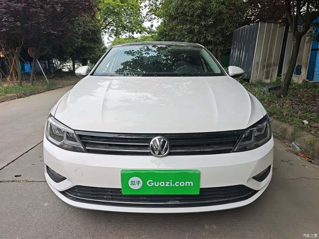 Volkswagen Lamando, 2016 3