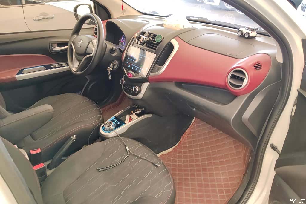 Changan EV260, 2018 8
