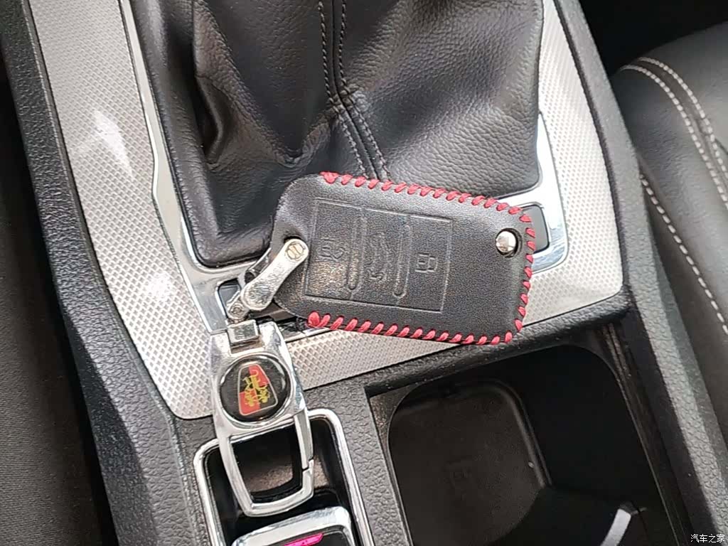 Roewe RX5, 2019 9
