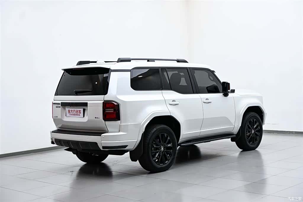 Toyota Prado, 2026 7