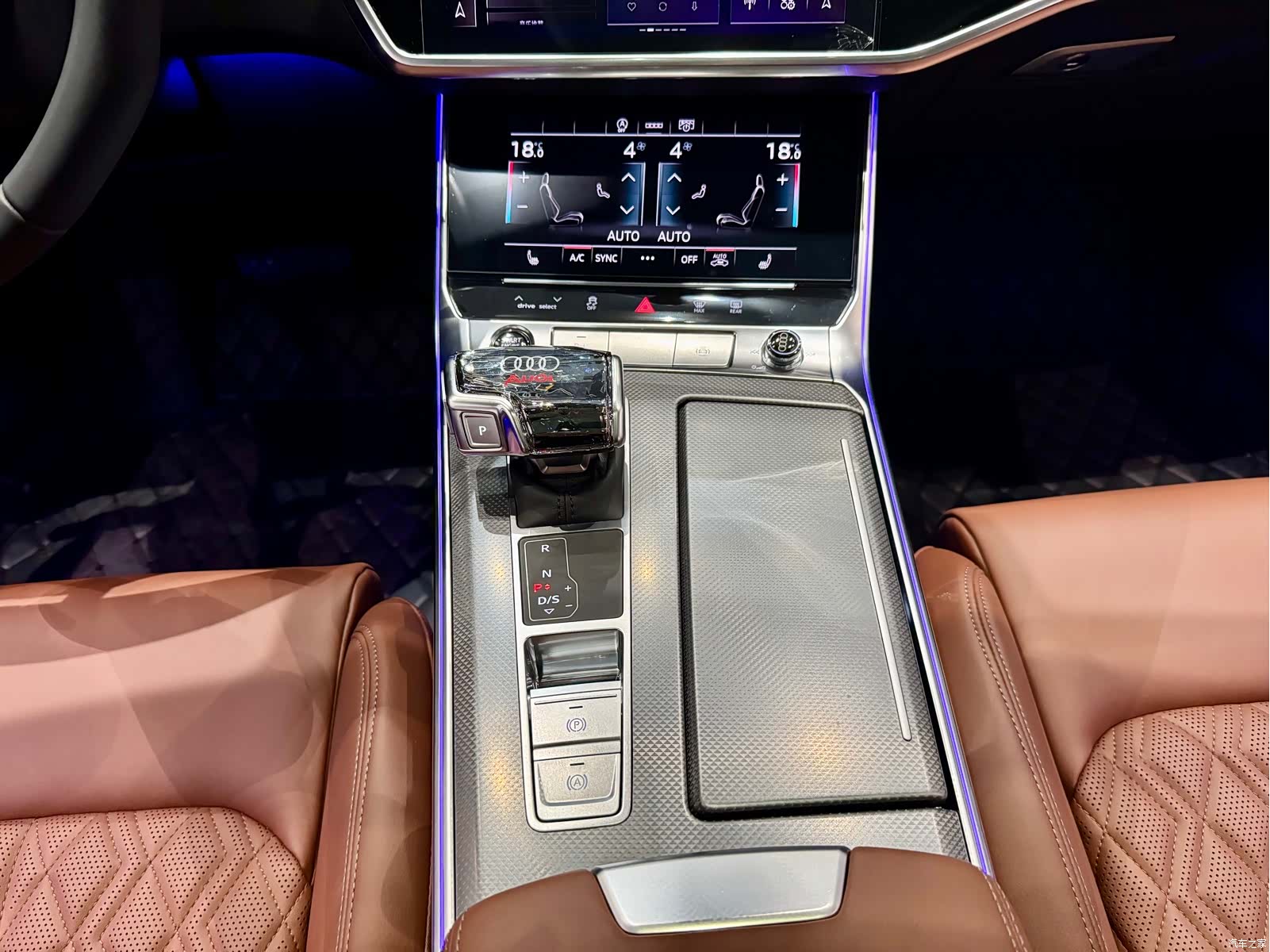 Audi A6L, 2025 11
