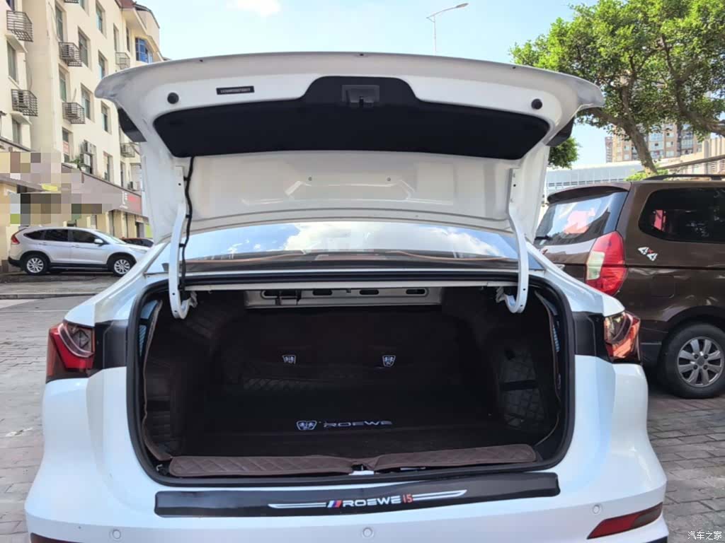 Roewe i5, 2025 19