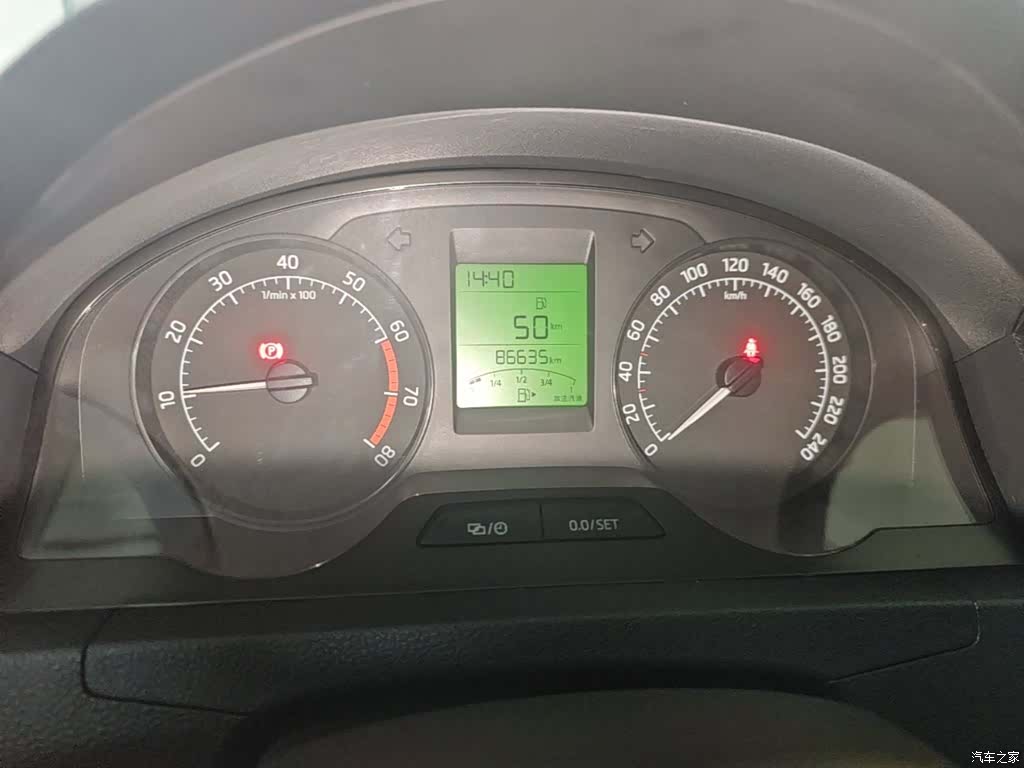 Skoda Rapid, 2016 12