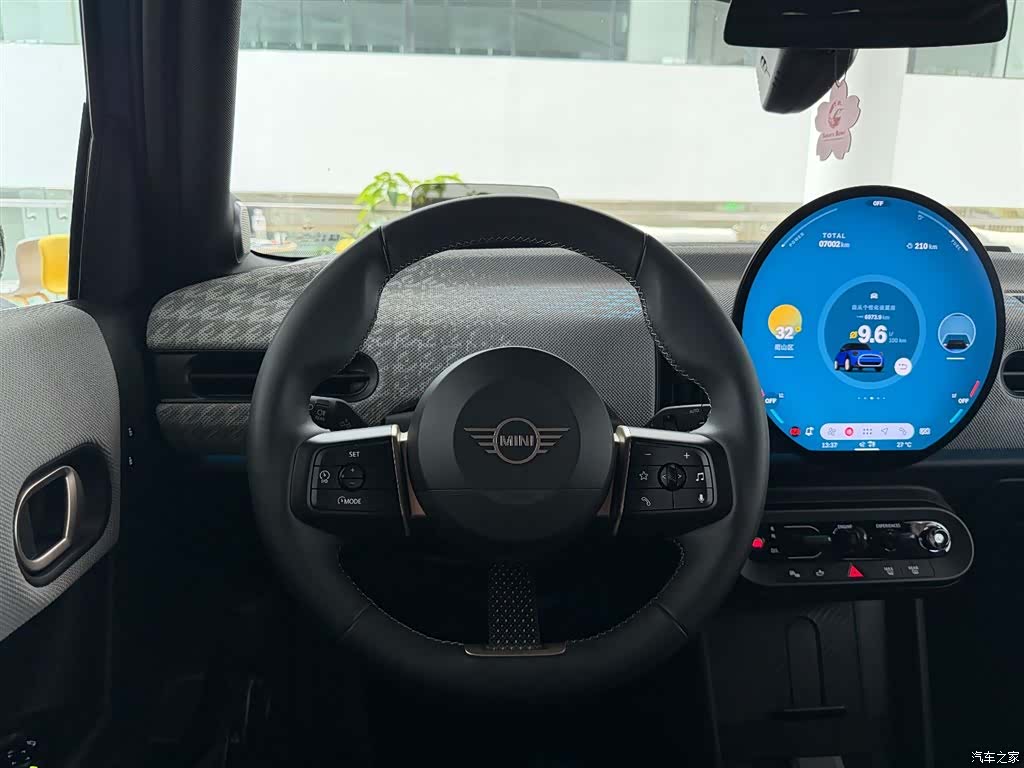 Mini Cooper, 2024 10