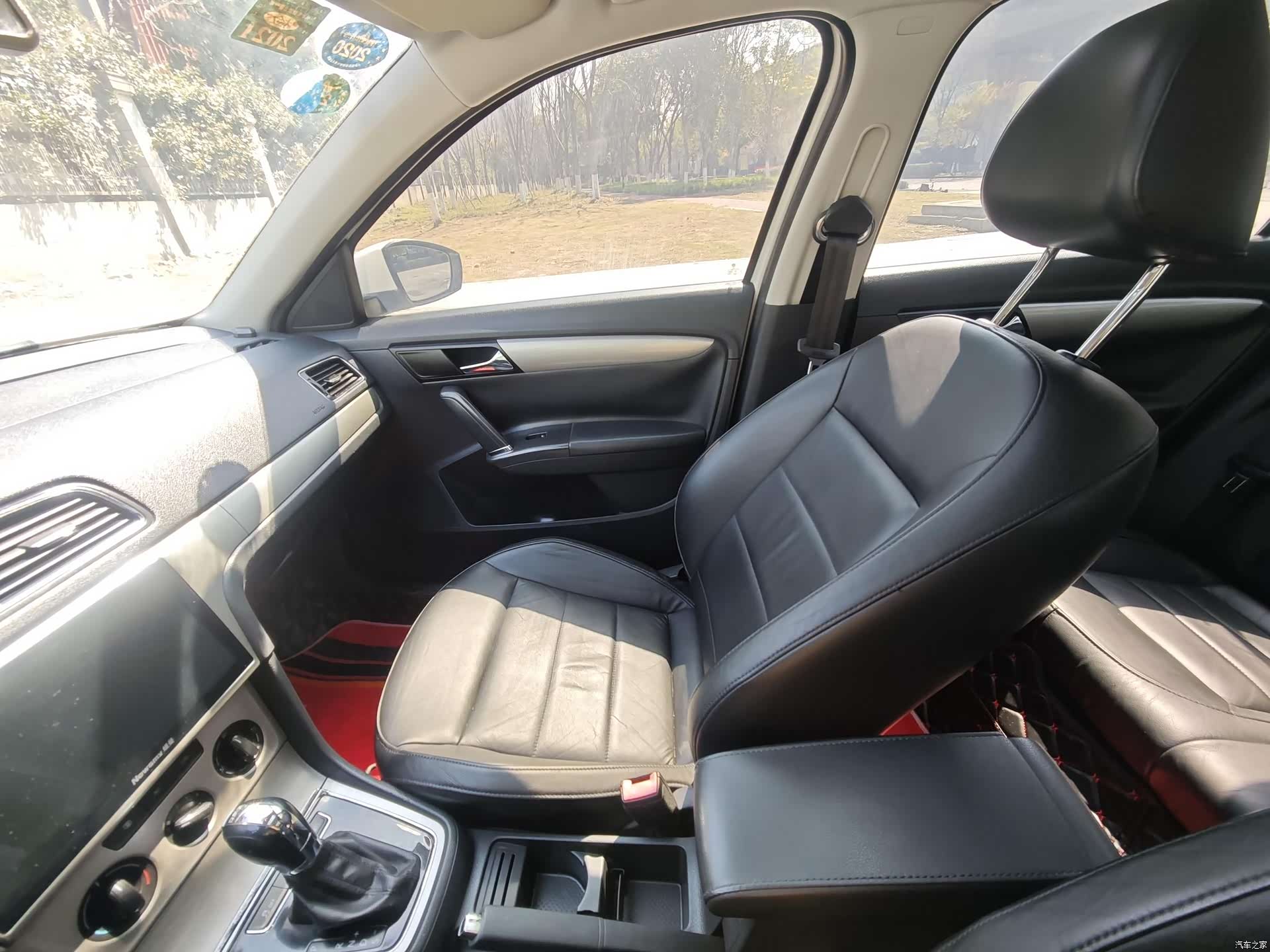 Volkswagen Lavida, 2013 11