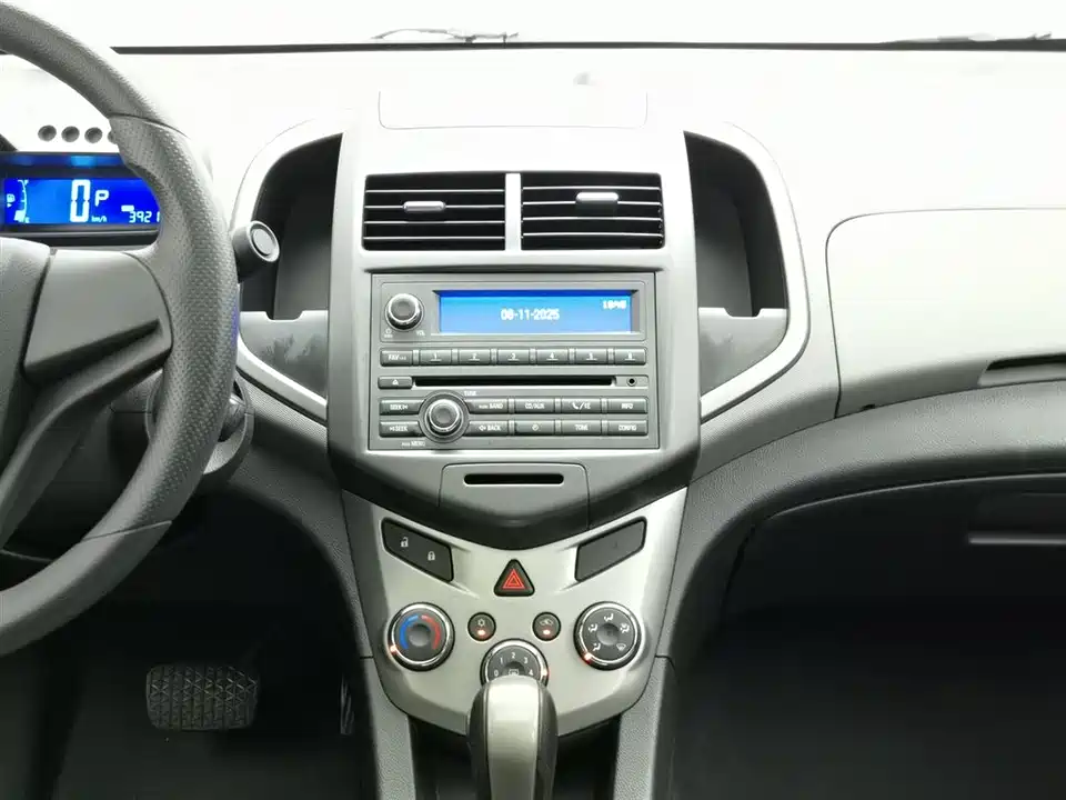 Chevrolet Aiweiou Chevrolet Aiweiou