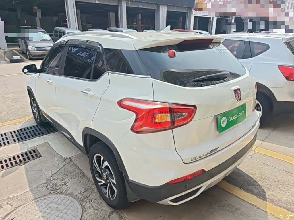 Wuling 510, 2017 все фото
