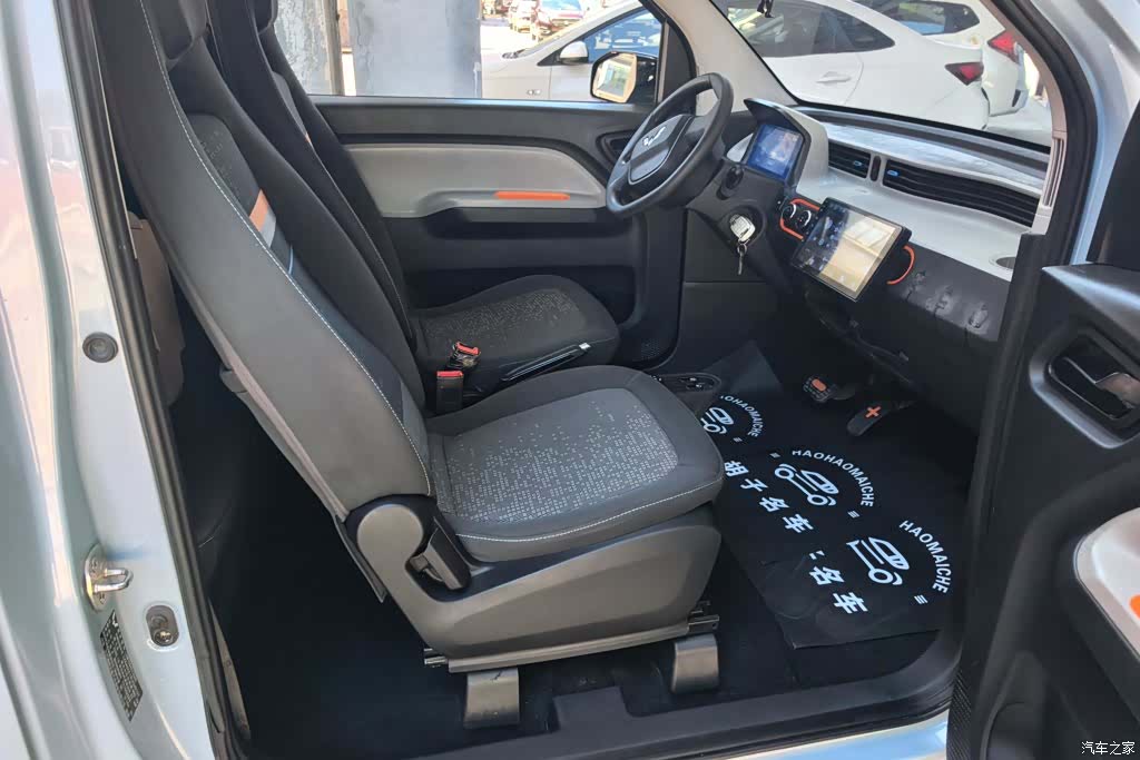 Wuling MINIEV, 2020 8