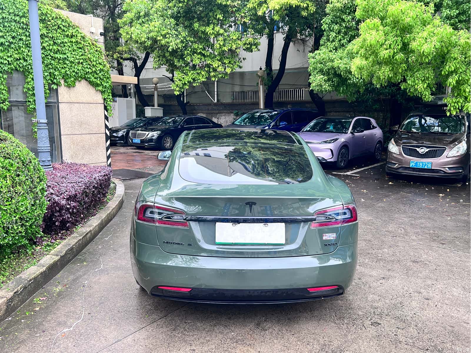 Tesla Model S, 2018 4