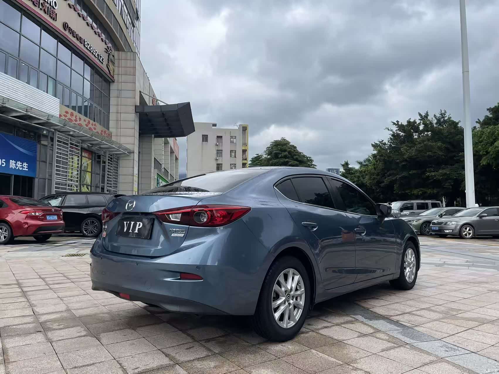Mazda Mazda3, 2017 8