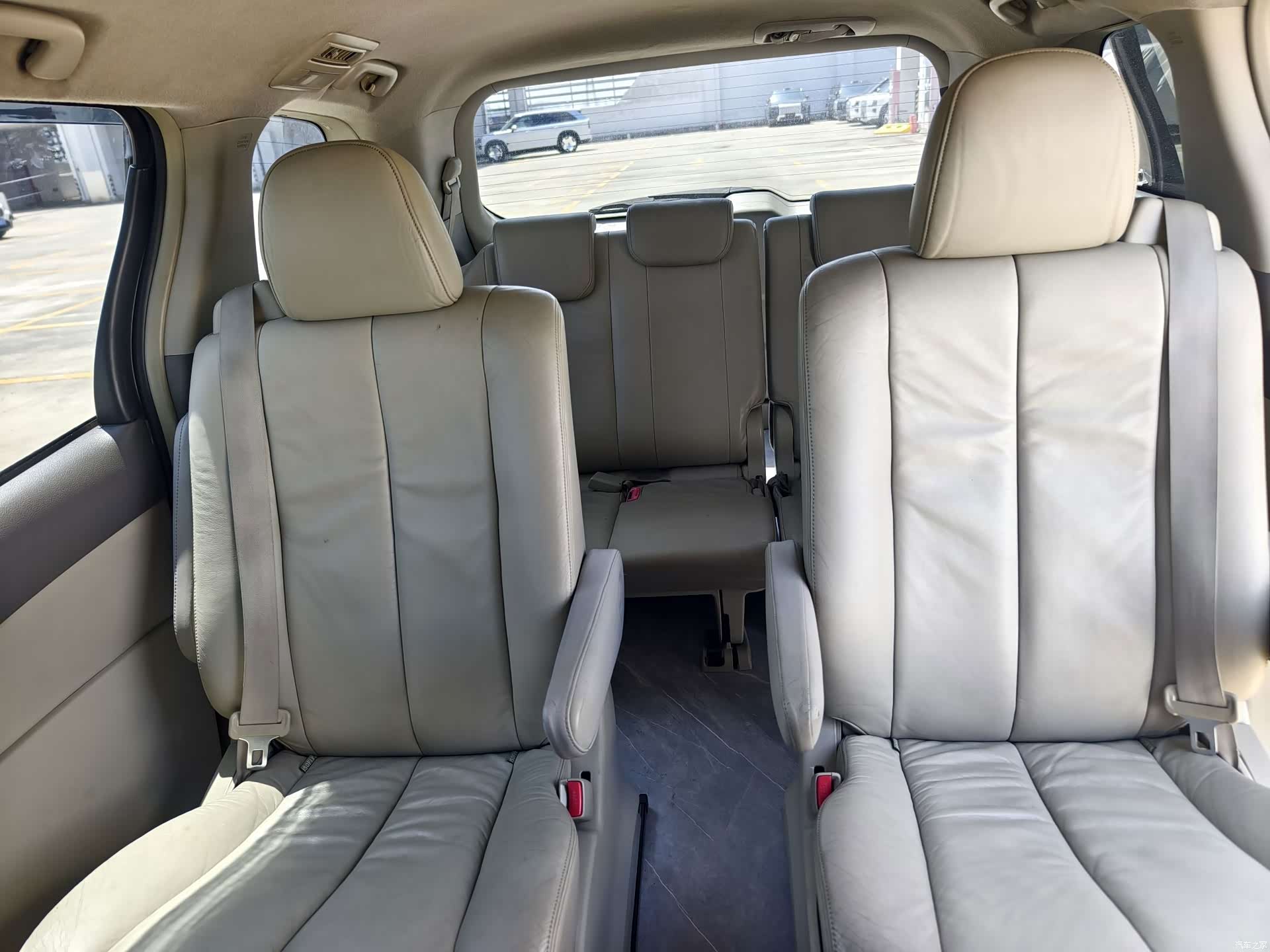 Toyota 7, 2010 10