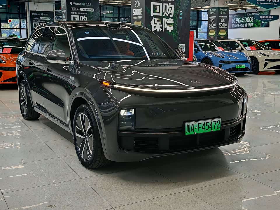 Li Auto Ideal L8
