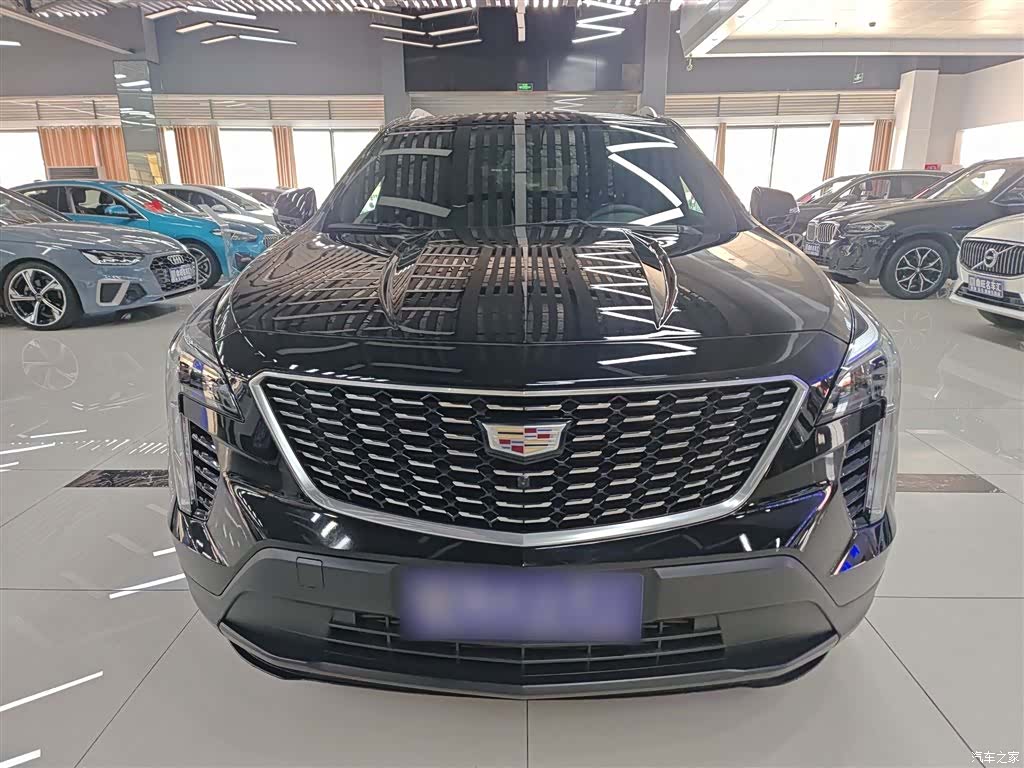 Cadillac XT4, 2023 3