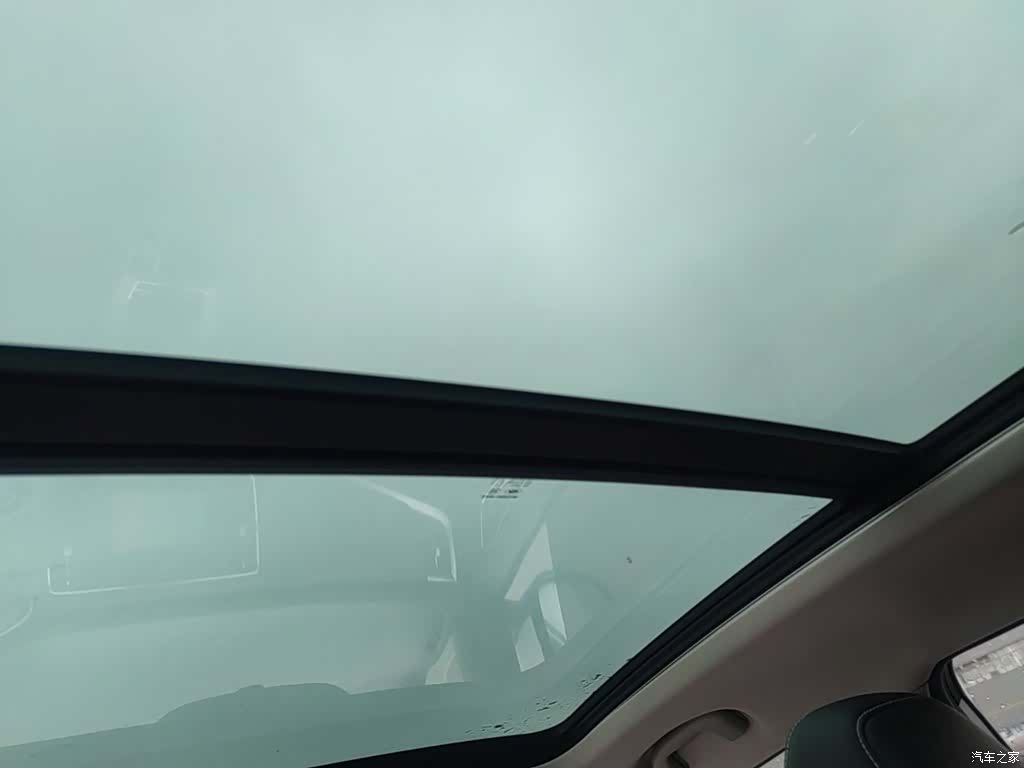Roewe RX5, 2018 18