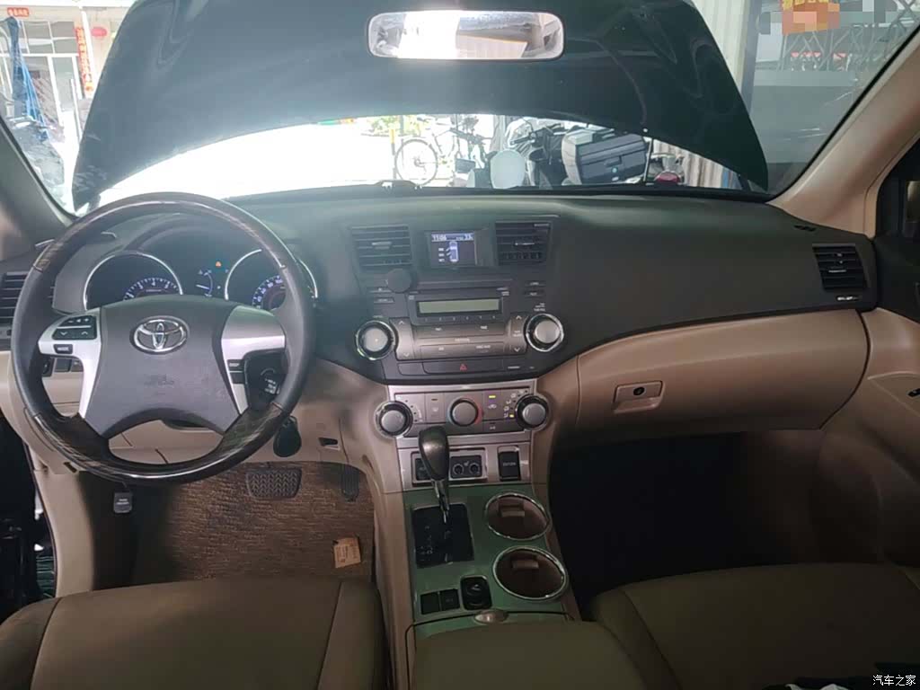 Toyota Highlander, 2014 10
