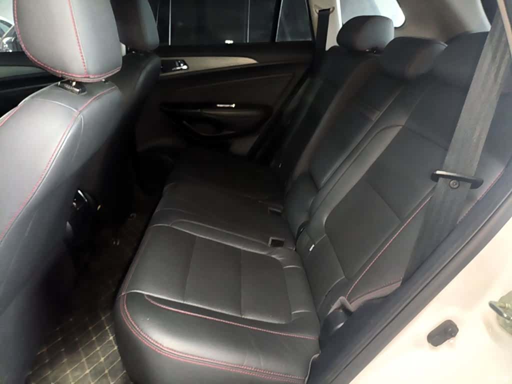 Changan CS75, 2018 17
