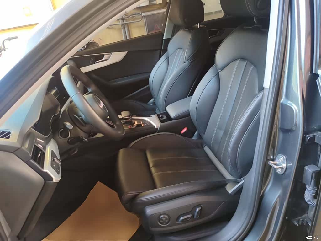 Audi A4L, 2022 15