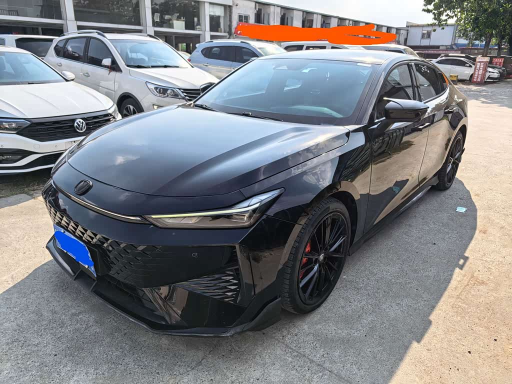 Changan UNI-V 2024 1.5T Luxury Sport
