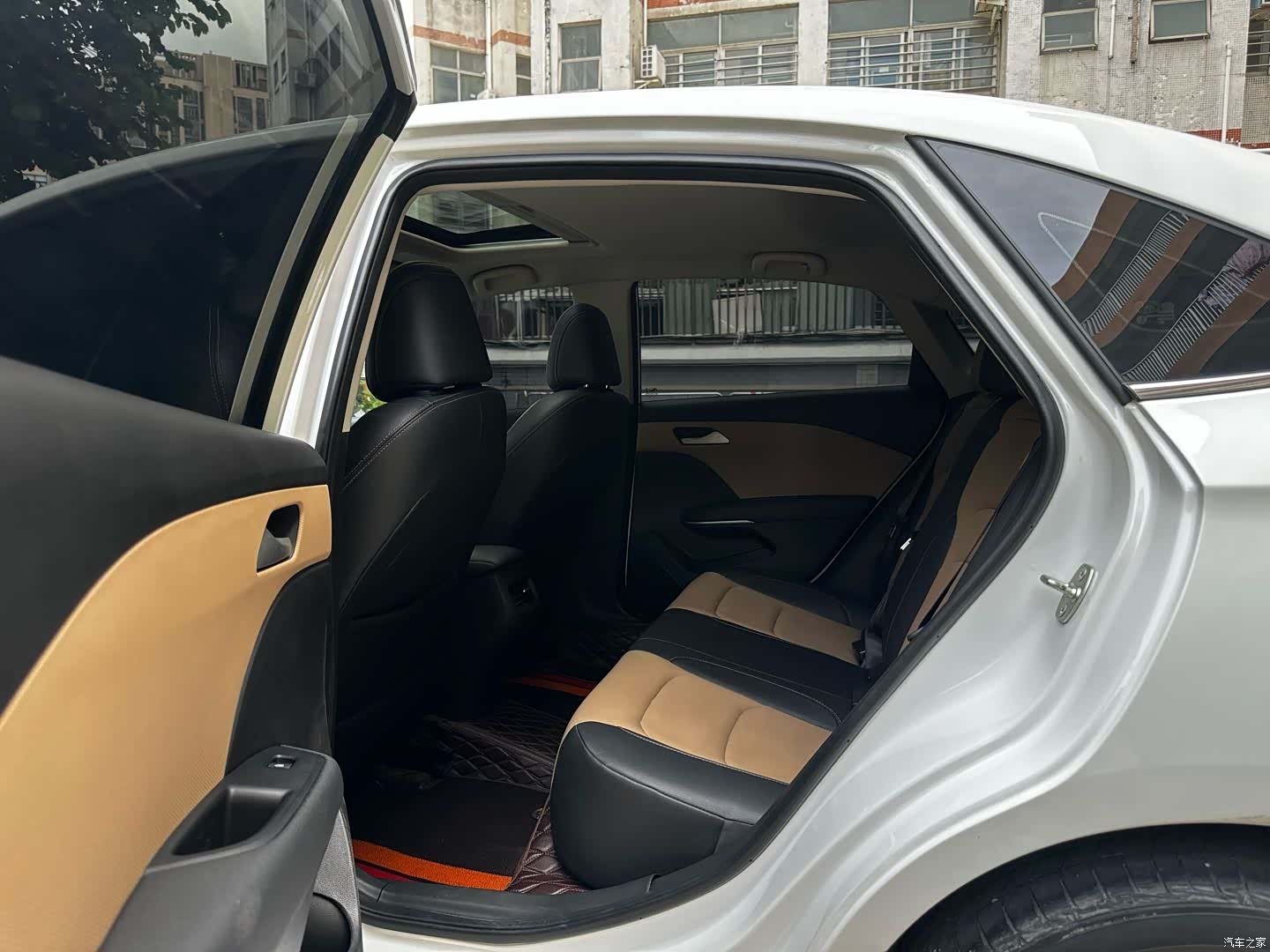 Chevrolet 320, 2023 16