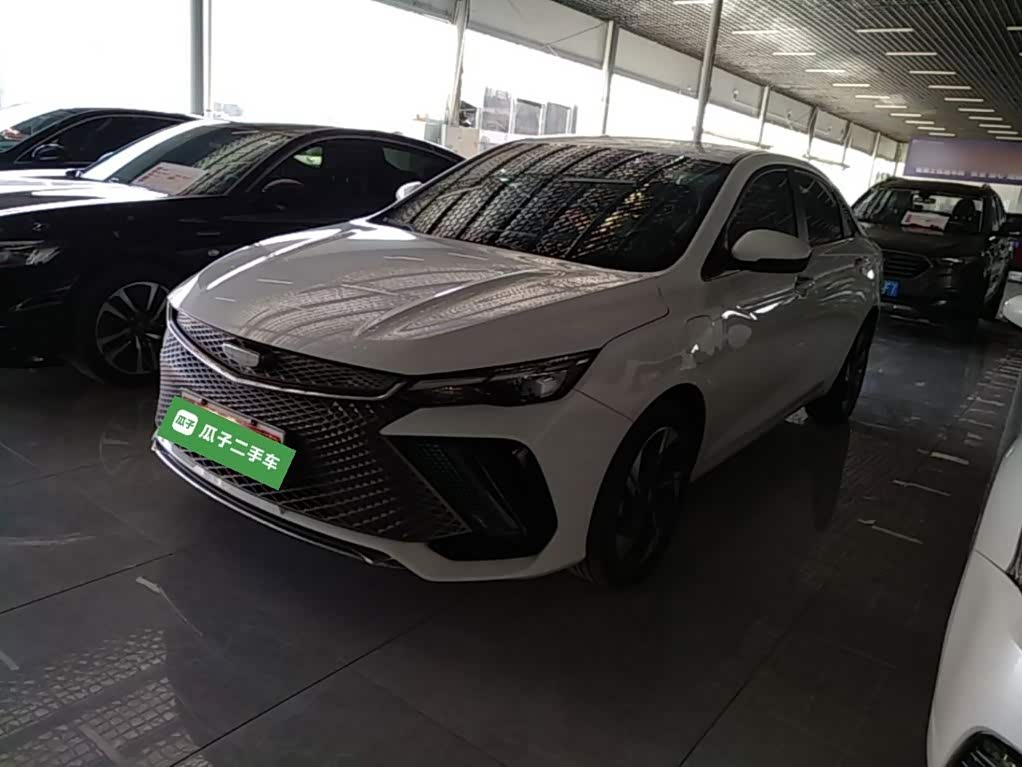 Geely Emgrand L HiP