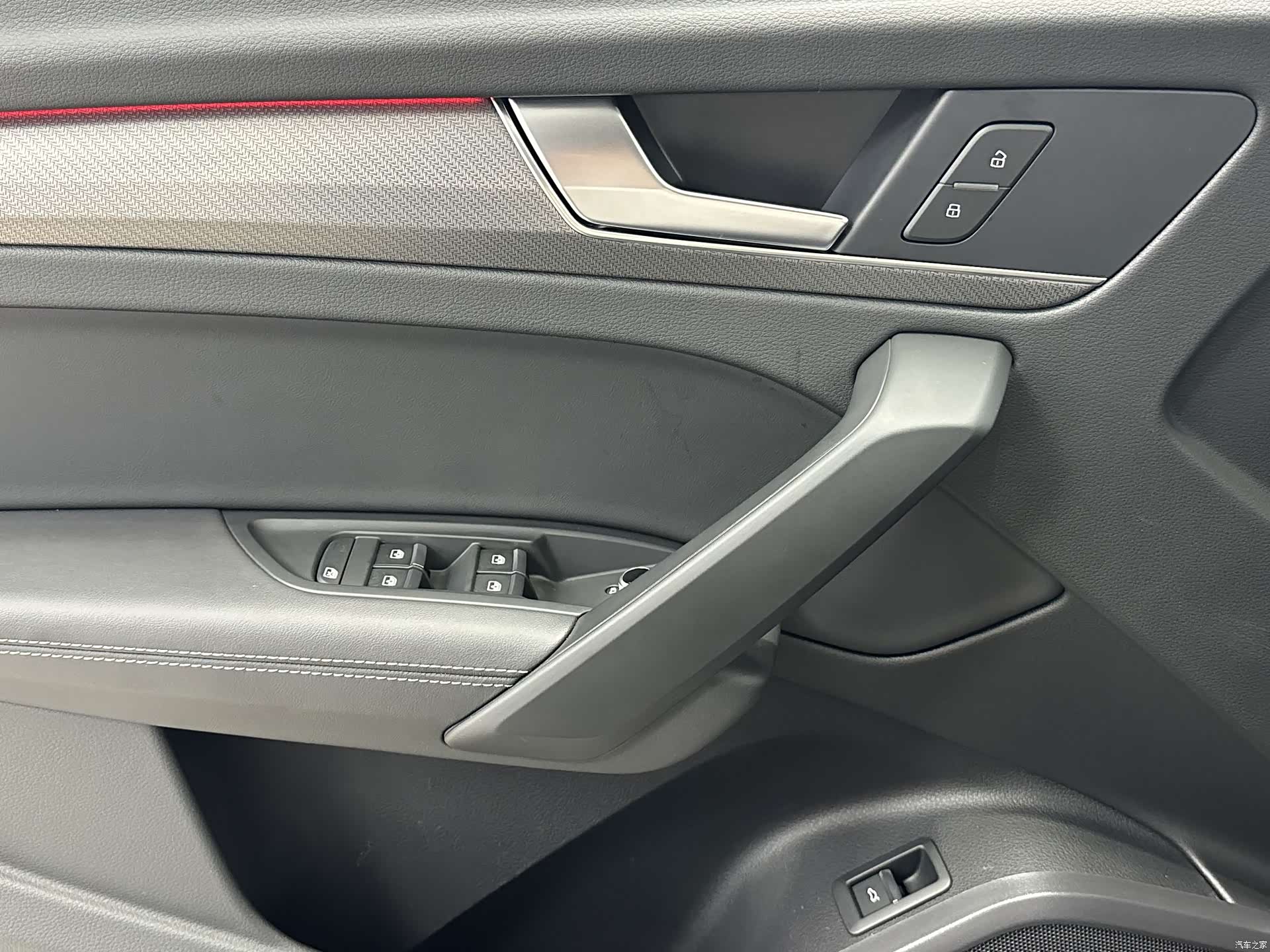 Audi Q5L, 2022 21