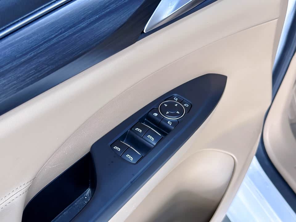 Buick GL8 Buick GL8