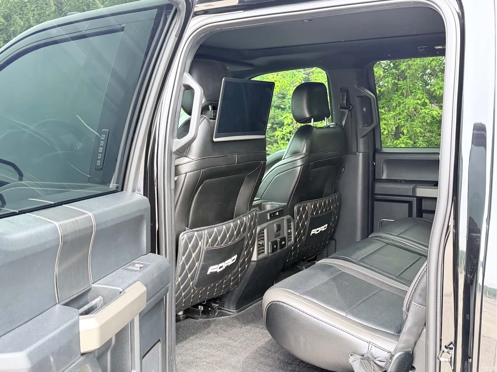 Ford F-150, 2020 8