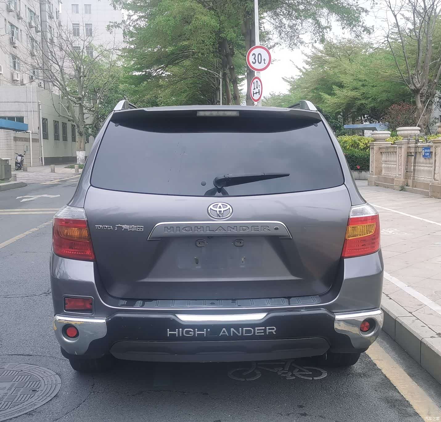 Toyota Highlander, 2010 6