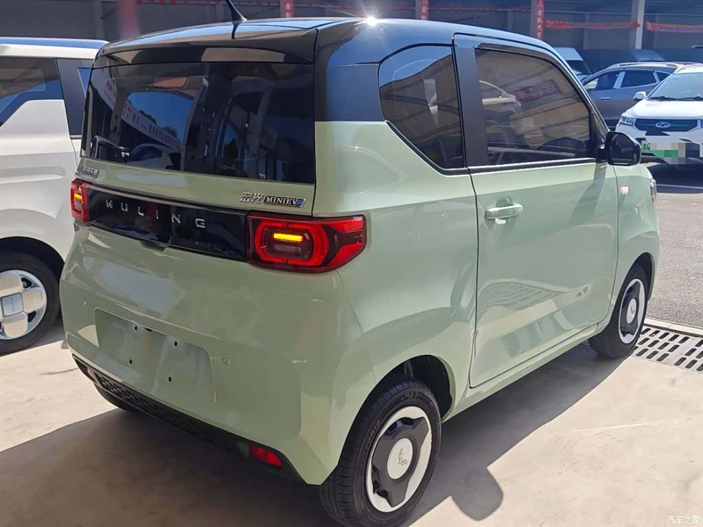 Wuling MINIEV, 2022 7