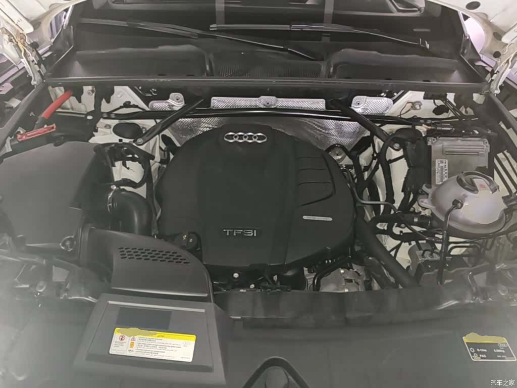 Audi Q5L, 2019 20