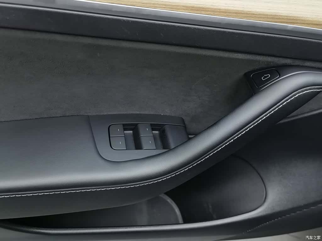 Tesla Model 3, 2022 9