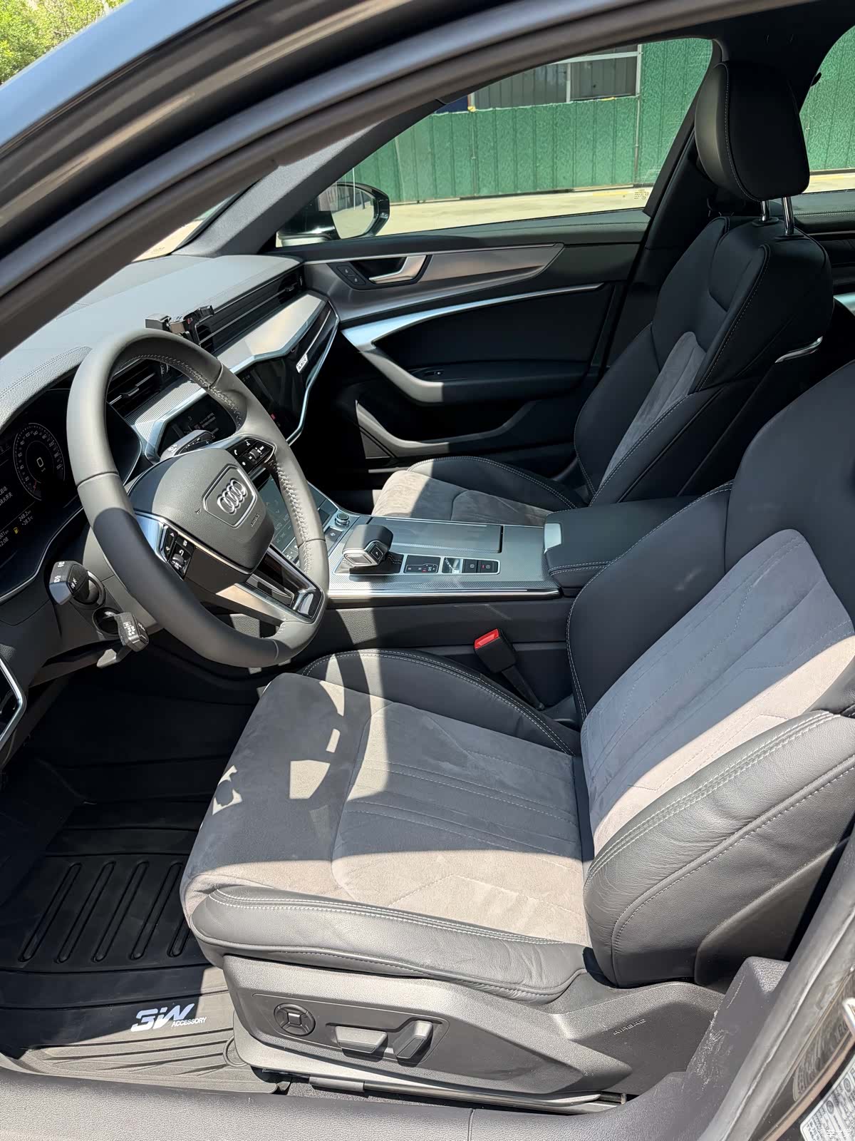 Audi A6L, 2020 10