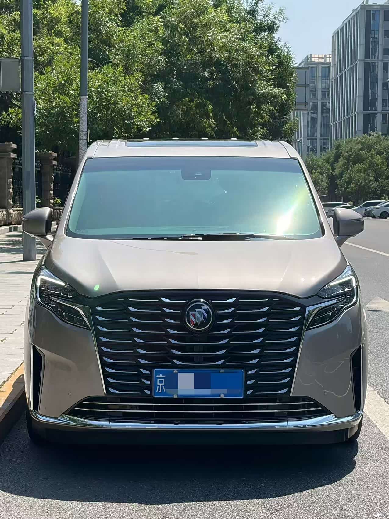 Buick GL8, 2023 2