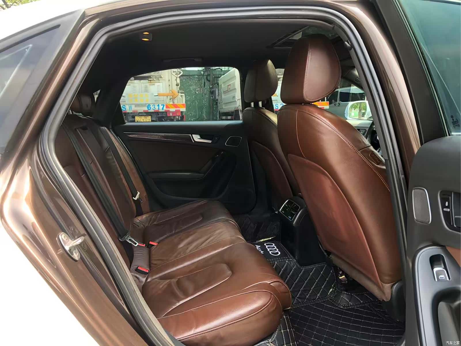 Audi A4L, 2015 13