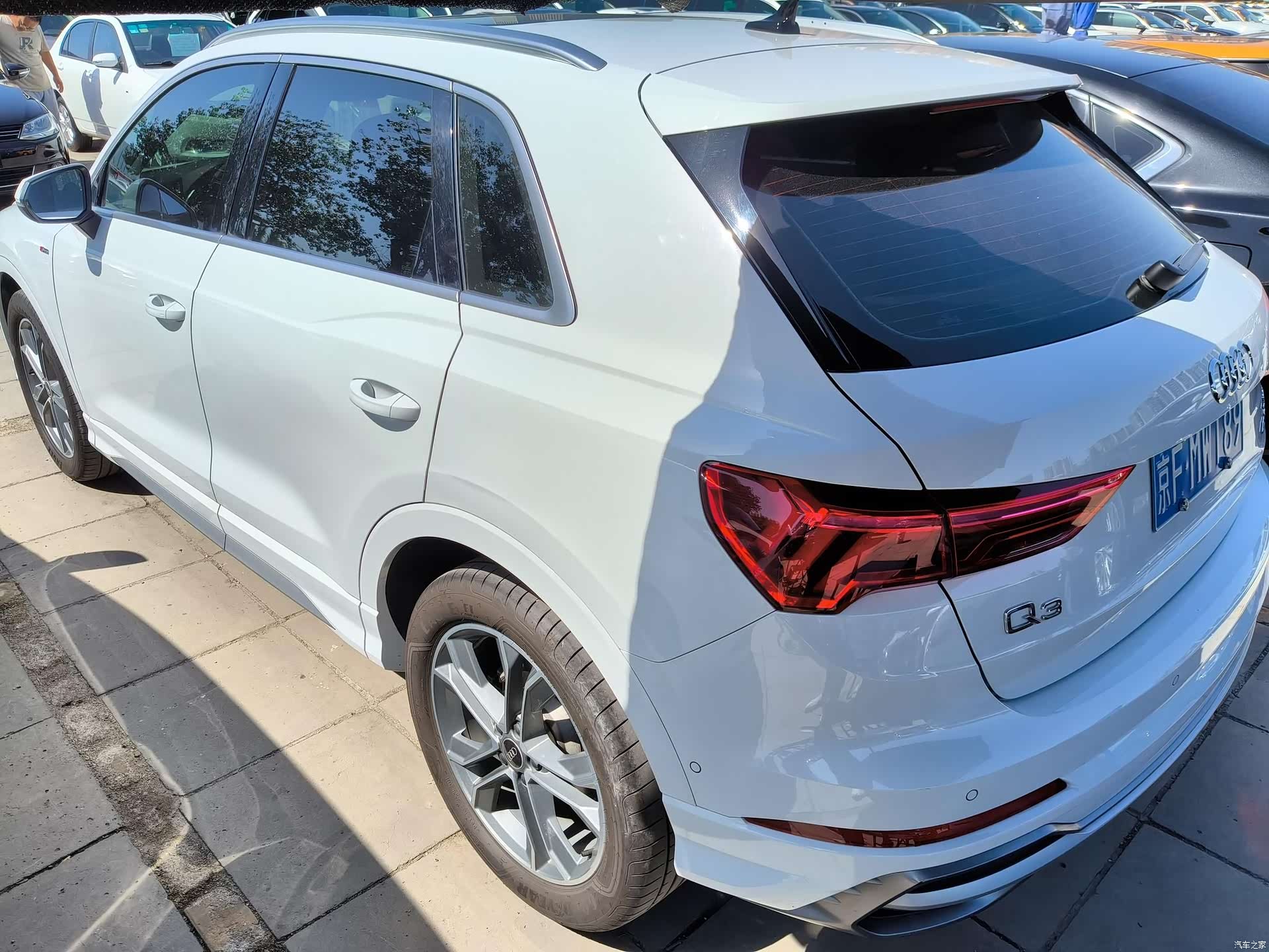 Audi Q3, 2022 4
