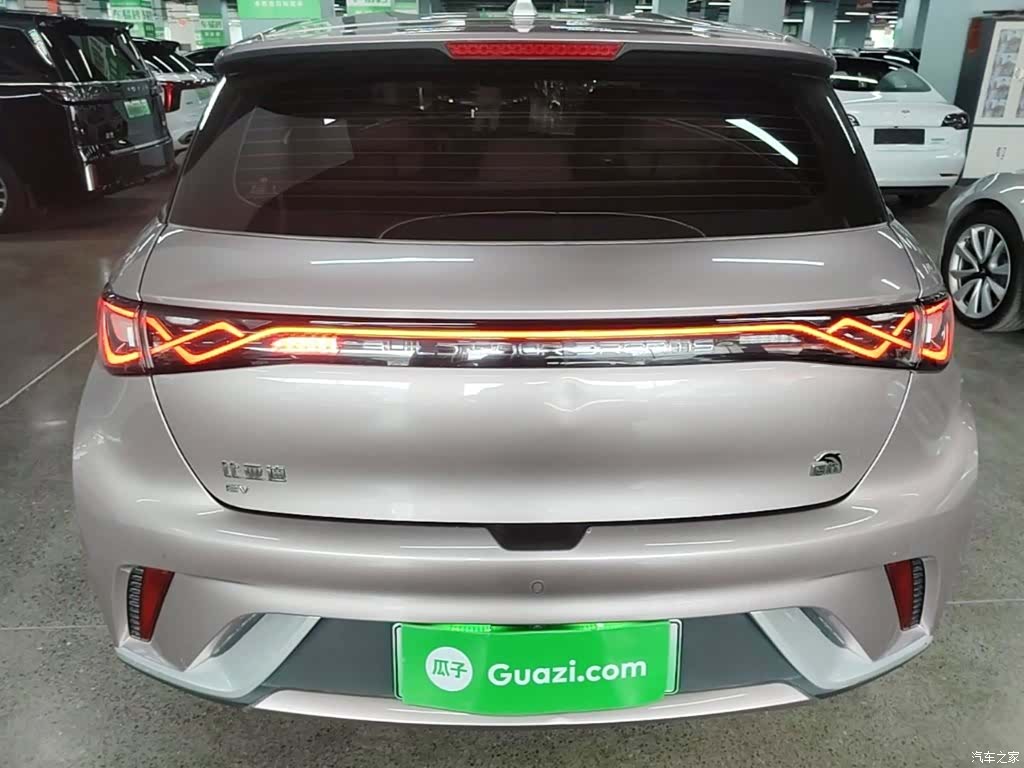 BYD Dolphin, 2023 6